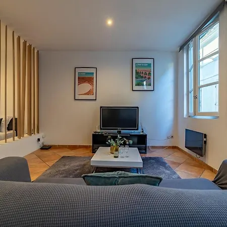 La Arena, Coeur De Apartment *
